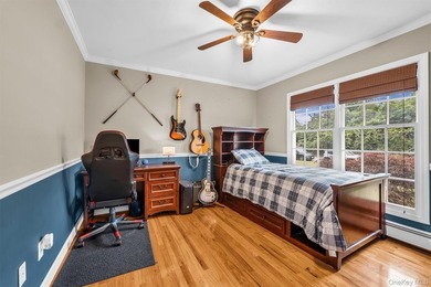 Welcome to your next obsession! This impeccably maintained - photo 9