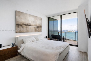 Live at one of Edgewater's finest residences, Icon Bay. This