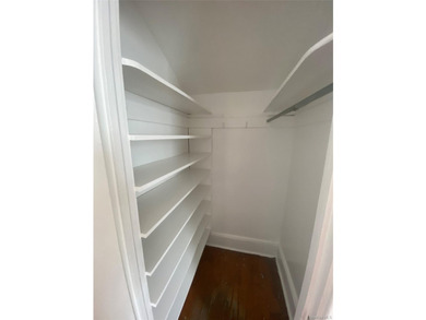**Unlock the Potential in Wakefield!** Being Sold As Is - photo 10