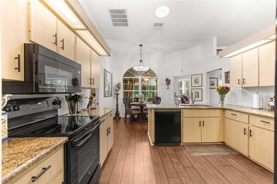 This fabulous 3 bedroom, 2 bath home is located in Oak Run - photo 6