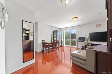 Spacious and beautiful 2 bed 2 bath condo with terrace - photo 6