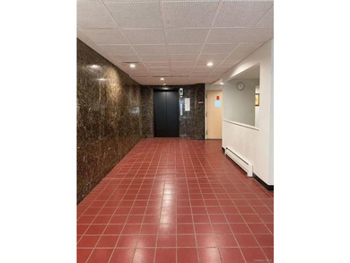 This property is situated in the most central and convenient - photo 4