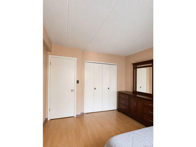 This property is situated in the most central and convenient - photo 8