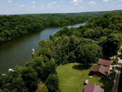 Beautiful updates, Waterfront home with a garage and end dock! - photo 26