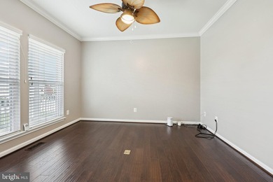 SELLER IS OFFERING TO PROVIDE CLOSING COST ASSISTANCE OR BUY - photo 19
