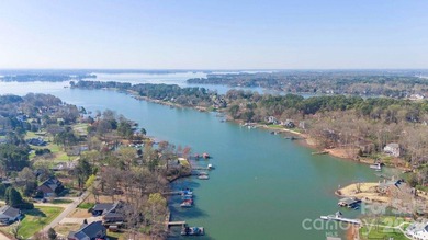 Lake Norman waterfront living is within reach with this - photo 25