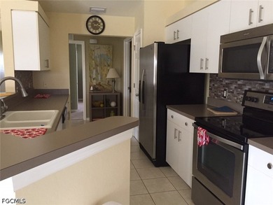 Welcome Home to this Beautiful 3 bed 2 bath Dream Coach Home in - photo 6