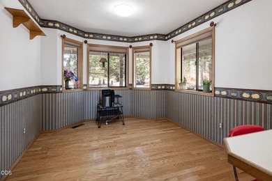 A prime, spacious 5 acre Powell Butte property is on the market! - photo 6