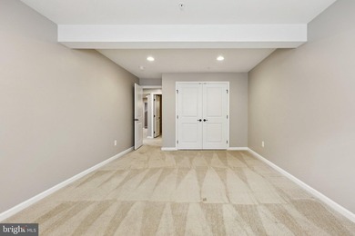 SELLER IS OFFERING TO PROVIDE CLOSING COST ASSISTANCE OR BUY - photo 38