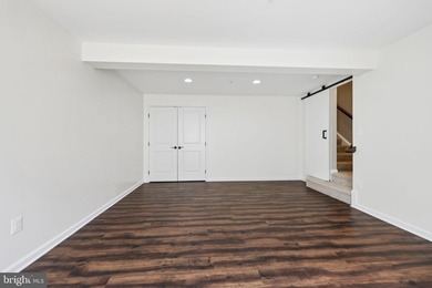 SELLER IS OFFERING TO PROVIDE CLOSING COST ASSISTANCE OR BUY - photo 40