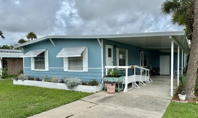 Florida living at its best! This inviting 2-bedroom, 2-bath home - photo 3