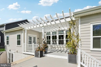 SELLER IS OFFERING TO PROVIDE CLOSING COST ASSISTANCE OR BUY - photo 44
