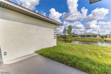New Construction - Waterfront Home - Ready in 30 Days! Beautiful - photo 46