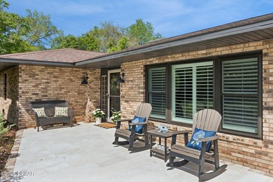 Welcome to 1908 Poppy Ln in the desirable Spruce Creek Farms - photo 3