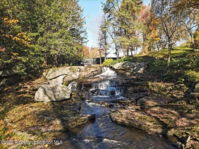 Lake Home Off Market in Lake Ariel, Pennsylvania