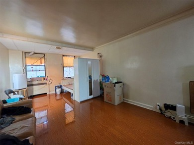 Spacious Coop featuring 1200 sf of living space, 2 Bedrooms with - photo 1