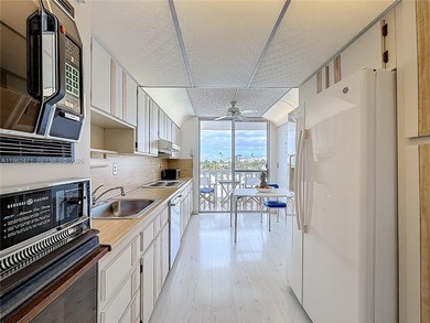 Imagine coming home to a sunset over the Intracoastal and