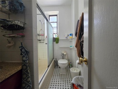 Spacious Coop featuring 1200 sf of living space, 2 Bedrooms with - photo 7