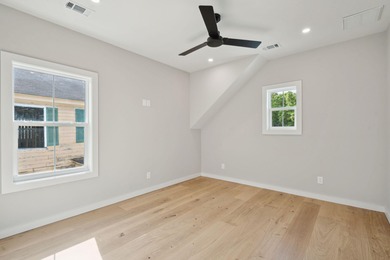 Welcome to 362 6th Avenue, a stunning newly constructed - photo 58