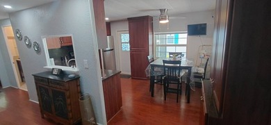 Nicely updated 2-bedroom home, 15 minutes to the beach and - photo 6
