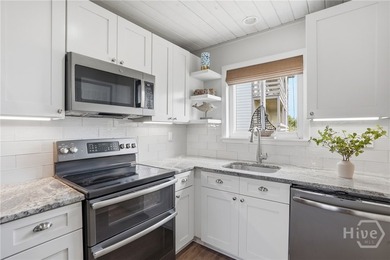 Oceanfront 2BR/2BA 856sqft Updated Vacation Rental Condo Located - photo 11