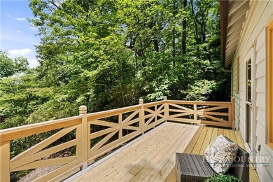 Classic Blowing Rock cottage filled with the timeless charm and - photo 21