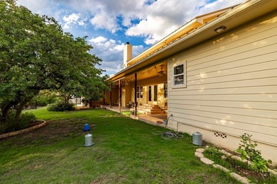 Just under 4,000 sq ft of refined luxury, this 4 bed, 3 full + 2 - photo 4