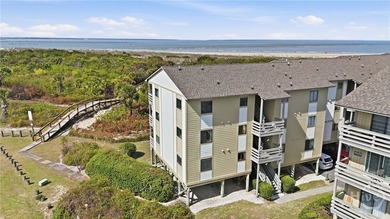 Oceanfront 2BR/2BA 856sqft Updated Vacation Rental Condo Located - photo 32