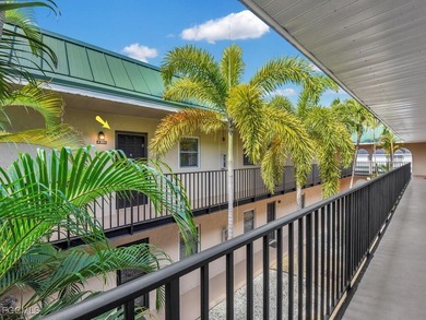 Caloosahatchee River Condo For Sale in Cape Coral Florida