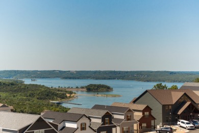 Table Rock Lake Home For Sale in Branson Missouri