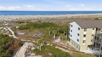 Oceanfront 2BR/2BA 856sqft Updated Vacation Rental Condo Located - photo 44