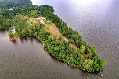 Unparalleled in the Southeast, 520 Abundance Way offers 2.89 - photo 6