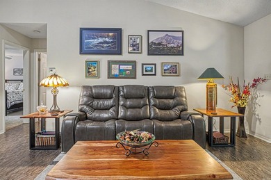 Back on Market--No fault of seller! 3 Bed | 2 Bath | 1,717 Sq - photo 12