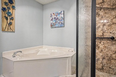 Back on Market--No fault of seller! 3 Bed | 2 Bath | 1,717 Sq - photo 20