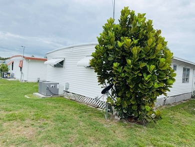 Welcome to your piece of paradise in the highly sought-after - photo 33