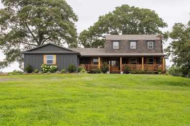 This peaceful inviting property truly feels like Home- offering - photo 4
