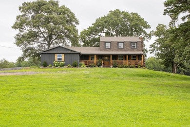 This peaceful inviting property truly feels like Home- offering - photo 5