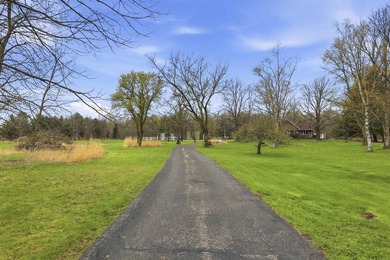 Step inside this rare beauty featuring vaulted ceilings, exposed - photo 2