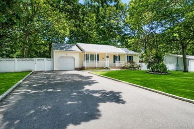 Welcome to 25 Heston Rd, Shirley-a spacious 4-bedroom, 2-bath - photo 1