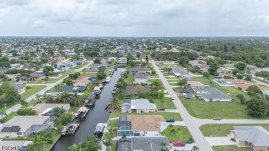 A home with direct access to the Gulf-with no bridges in the - photo 2