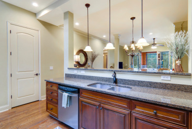 Additional listing photo 4