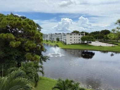 Lake Condo For Sale in Deerfield Beach, Florida