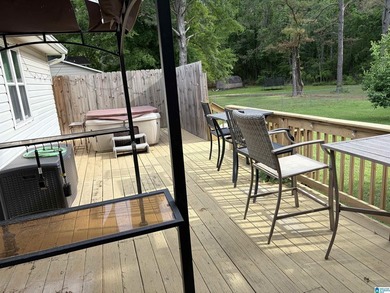 LOVE BOATING, FISHING? IDEAL LAKE GETAWAY! STORE YOUR BOAT! Just - photo 22