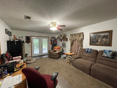 Welcome to your private country estate, where peaceful rural - photo 23
