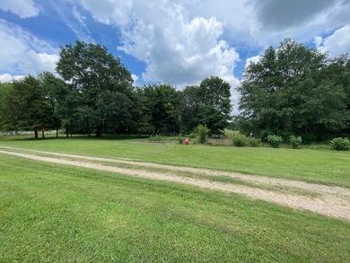 Welcome to your private country estate, where peaceful rural - photo 25