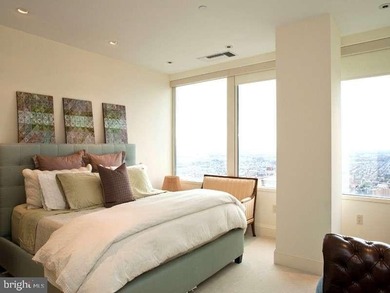 Sweeping 270o unobstructed view from this corner unit at The - photo 6