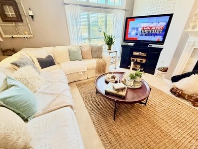 Experience the quintessential coastal lifestyle at 719 Camden - photo 34
