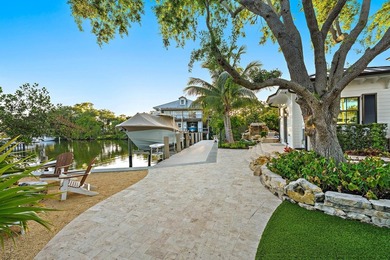 Your Private Tropical Oasis Awaits in Jupiter, Florida. Welcome - photo 4