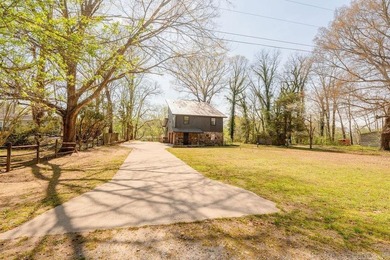 RIVERFRONT home on the LITTLE RED RIVER with its own private - photo 43