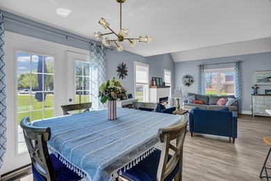 Beautiful, Recently Built 3 Bedroom, 2.5 Bath Home in Prime - photo 6